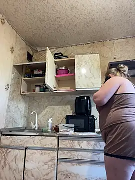 Mommy-girl-Lola online show from 23, 4, 2026