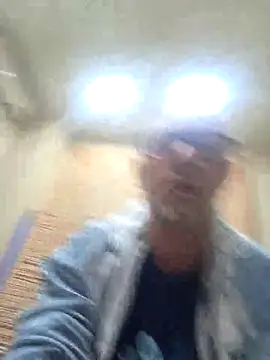 pareja47 online show from 22, 4, 2026