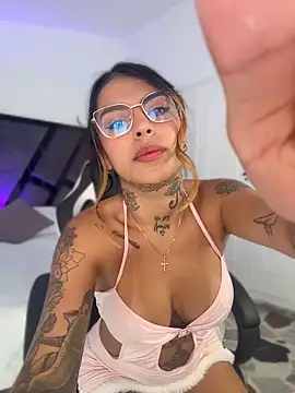 Abi sexxx1 online show from 6, 5, 2026