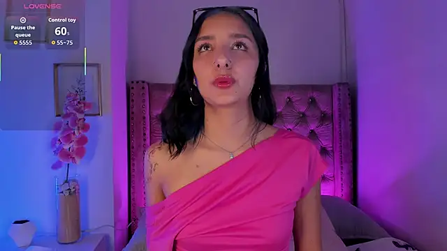 Snapshot of Aris_Suarez chatting on 29, 5, 2026 Aris Suarez online show from 29, 5, 2026