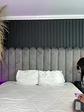 Nanda vixen  online show from 16, 3, 2026