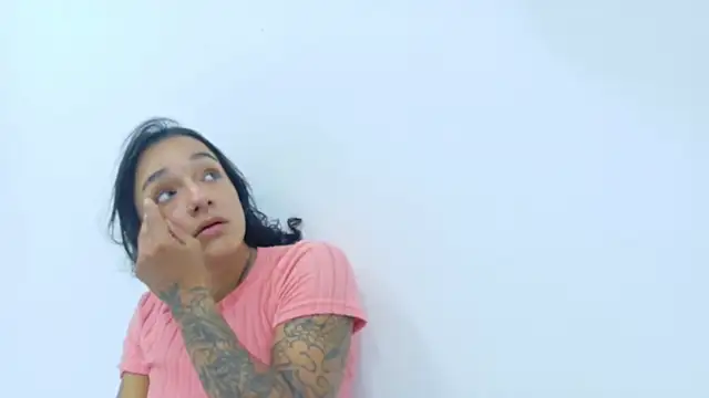 Fit valkiria online show from 10, 4, 2026