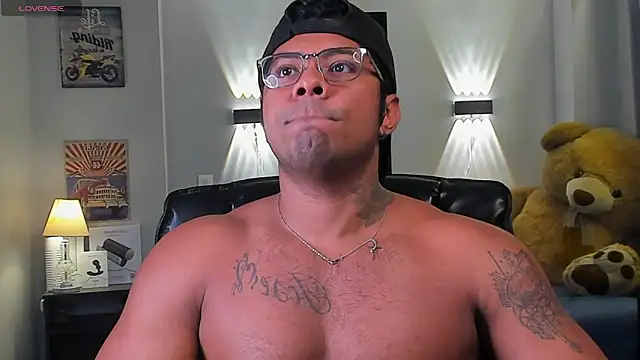 Snapshot of LEOHRDZ chatting on 23, 2, 2026 LEOHRDZ online show from 23, 2, 2026