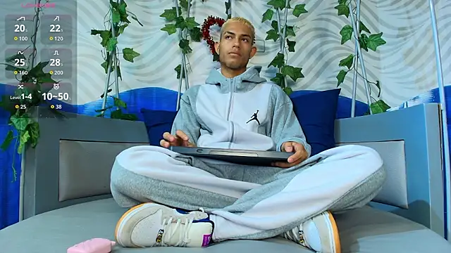 ItsZairen online show from 21, 2, 2026