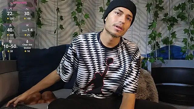 ItsZairen online show from 4, 6, 2026
