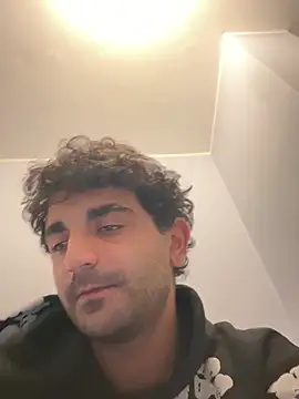 Snapshot of elia2711 chatting on 26, 2, 2026 elia2711 online show from 26, 2, 2026