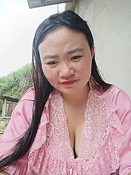 Snapshot of lisn-cute chatting on 13, 7, 2026 lisn-cute online show from 13, 7, 2026