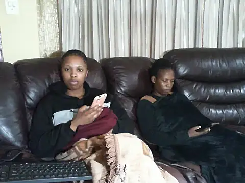 Caramel-Diva online show from 13, 4, 2026