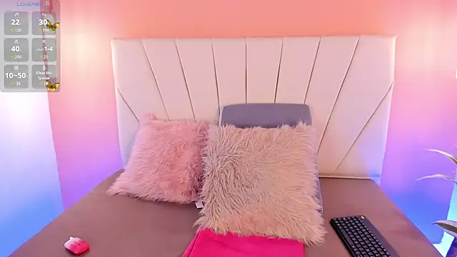 Snapshot of gabriella_coxx chatting on 21, 2, 2026 gabriella coxx online show from 21, 2, 2026