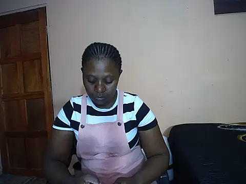 Snapshot of Lilly2590 chatting on 19, 2, 2026 Lilly2590 online show from 19, 2, 2026