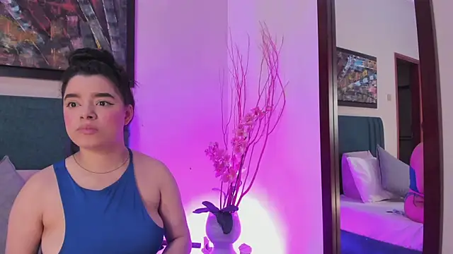 ValeriaBlythe online show from 17, 2, 2026