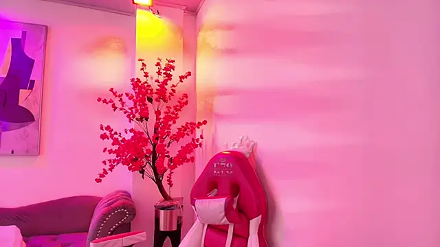 Chloe dolly online show from 15, 3, 2026