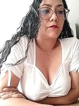 Salma-sweet online show from 8, 6, 2026