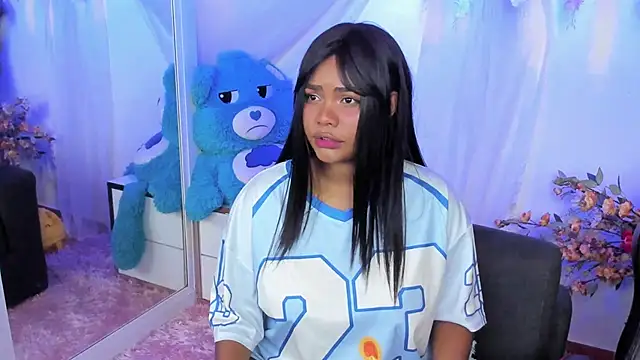 Snapshot of Angel_Belll chatting on 3, 3, 2026 Angel Belll online show from 3, 3, 2026