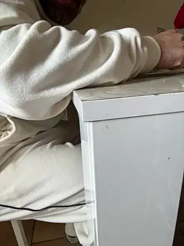 Snapshot of trombaio chatting on 25, 2, 2026 trombaio online show from 25, 2, 2026