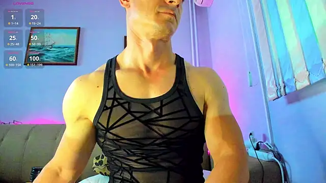 Snapshot of Shestifold_ chatting on 16, 10, 2025 Shestifold online show from 16, 10, 2025