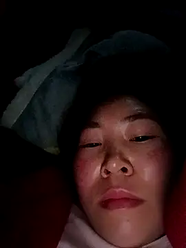 Yiyoongg online show from 1, 3, 2026