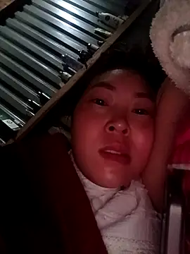 Yiyoongg online show from 1, 4, 2026