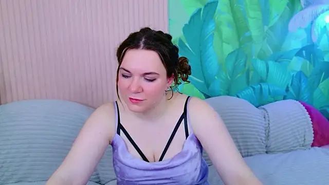 Teona Owenss online show from 29, 3, 2026