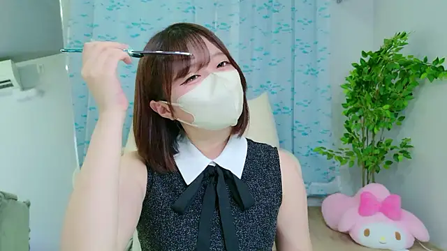 Saki chanF online show from 4, 7, 2026
