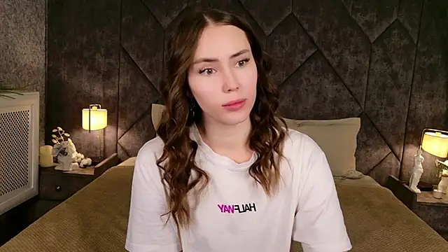 Snapshot of Arielle_Vade chatting on 28, 6, 2026 Arielle Vade online show from 28, 6, 2026