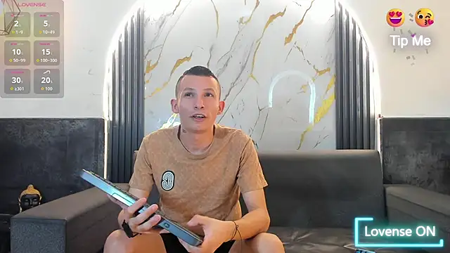 Isaak 26 online show from 8, 4, 2026