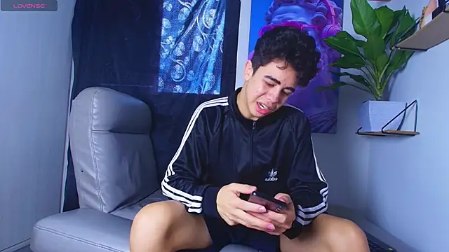 Snapshot of Gael_moon_ chatting on 26, 2, 2026 Gael moon online show from 26, 2, 2026