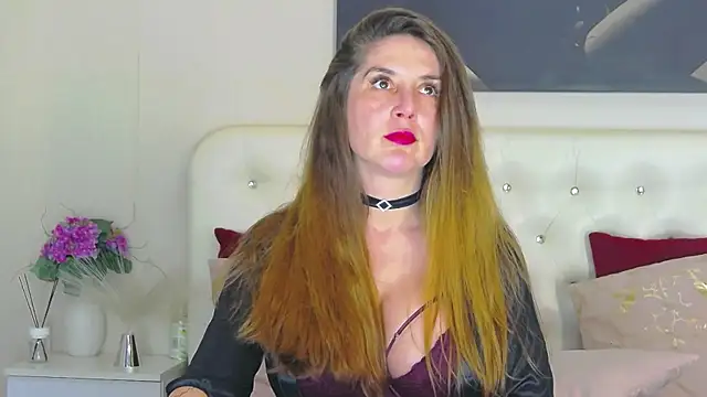 Snapshot of AzeliaHart chatting on 16, 2, 2026 AzeliaHart online show from 16, 2, 2026