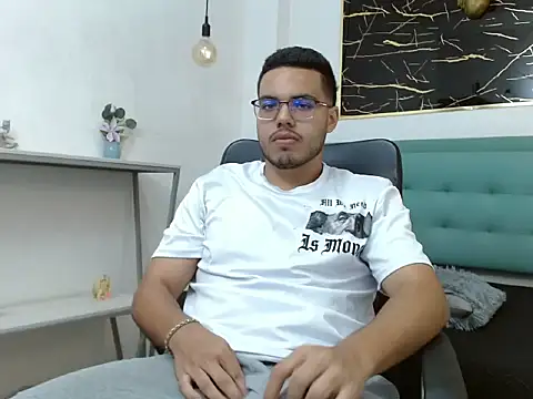 Trevor Ash online show from 13, 2, 2026