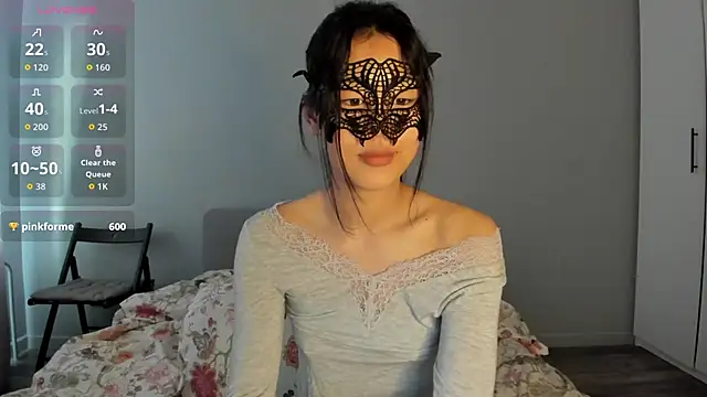 Snapshot of HelenBlazeTrt chatting on 7, 6, 2026 HelenBlazeTrt online show from 7, 6, 2026