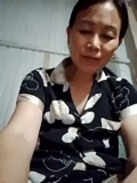 Snapshot of Kiss_love2 chatting on 8, 6, 2026 Kiss love2 online show from 8, 6, 2026