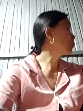 Snapshot of Kiss_love2 chatting on 28, 6, 2026 Kiss love2 online show from 28, 6, 2026