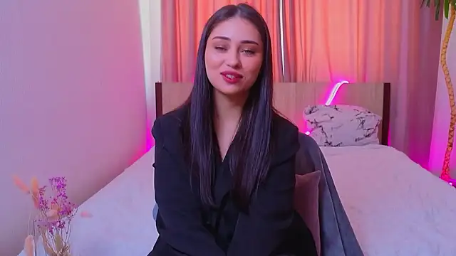 Sofia Plump online show from 18, 2, 2026