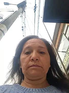 Alexamontiel  online show from 13, 4, 2026