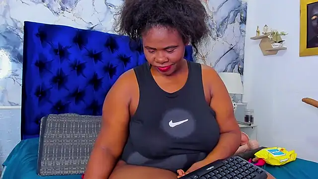 Snapshot of EBONY_SWEEET_ chatting on 14, 7, 2026 EBONY SWEEET online show from 14, 7, 2026