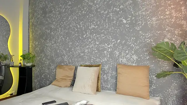 emma  summers online show from 13, 3, 2026