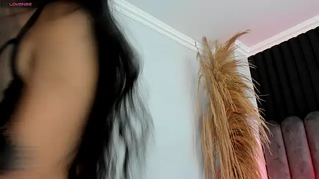 Lanadelrey 1 online show from 30, 3, 2026