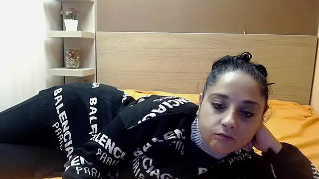 PinkyTwerkyX online show from 2, 2, 2025