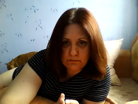Snapshot of LockyCharm111 chatting on 4, 7, 2026 LockyCharm111 online show from 4, 7, 2026