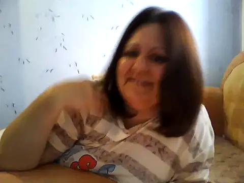 Snapshot of LockyCharm111 chatting on 5, 7, 2026 LockyCharm111 online show from 5, 7, 2026