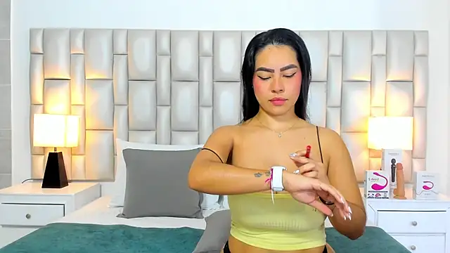 paola katy dicks online show from 14, 3, 2026