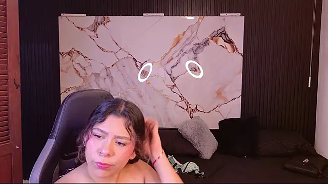 Sophie19   online show from 6, 3, 2026