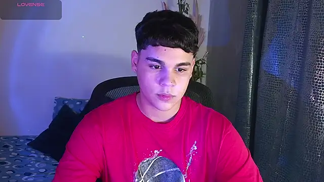 eithan jonnes online show from 28, 2, 2026