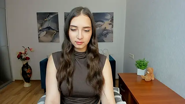 Effy Royse online show from 1, 4, 2026