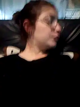 Luna33- online show from 6, 4, 2026