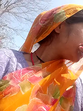 Nenshi sexy online show from 15, 3, 2026