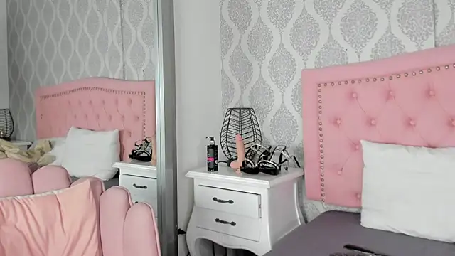 luciana lopez 7 online show from 2, 3, 2026