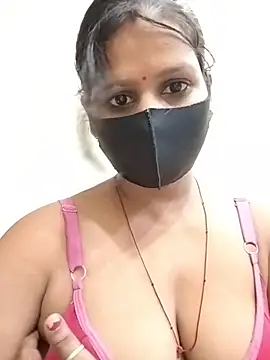 Snapshot of ankita077 chatting on 22, 6, 2026 ankita077 online show from 22, 6, 2026