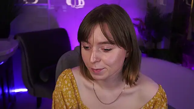 SofiaLuxuryy online show from 20, 4, 2026