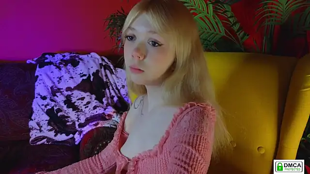 Snapshot of Rochelle_kitty chatting on 15, 2, 2026 Rochelle kitty online show from 15, 2, 2026